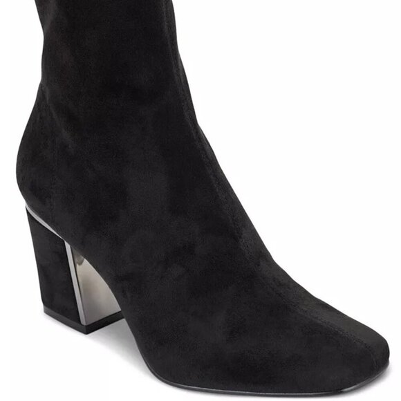 DKNY Cavale Boot NIB - Picture 1 of 12